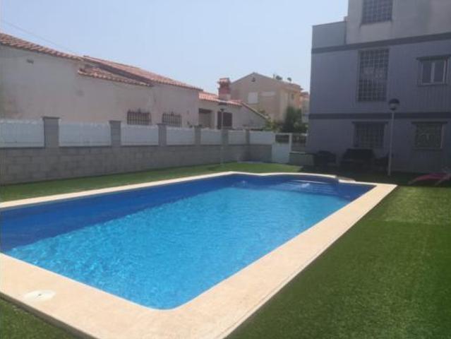 Chalet en alquiler en Urbanització Platja d'Oliva, la Safor