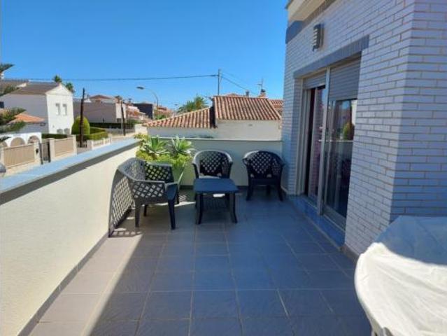 Chalet en alquiler en Urbanització Platja d'Oliva, la Safor