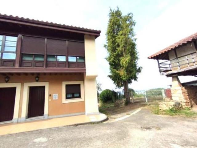 Chalet en alquiler en Oviedo, Asturias
