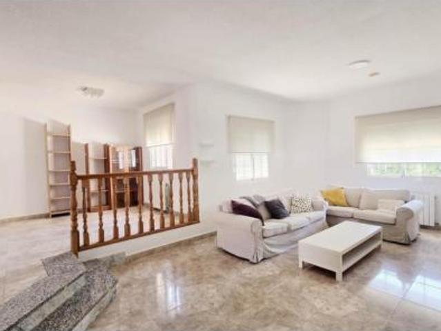 Chalet en alquiler en Villanueva De La Cañada, Madrid