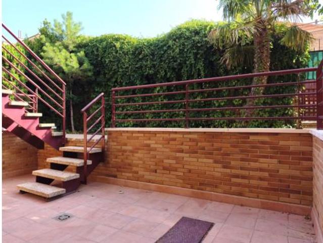 Chalet en alquiler en Urbanización Parque de los Príncipes, Zaragoza