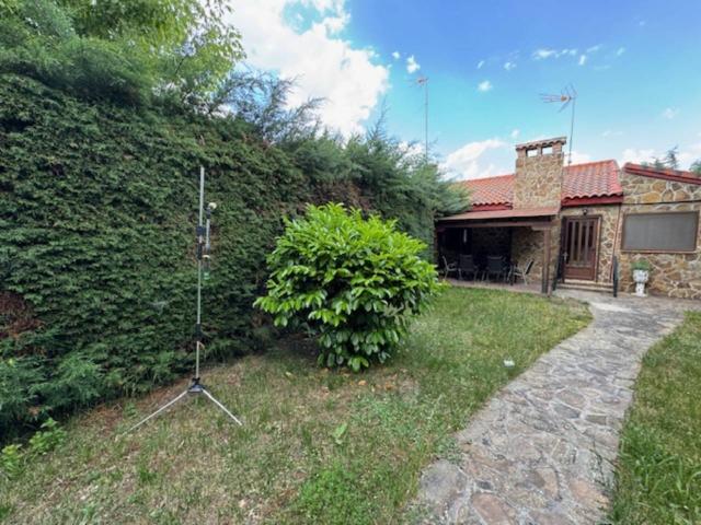 Casa en alquiler en Garganta De Los Montes, Madrid