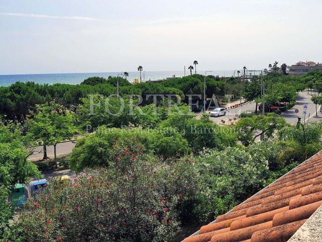 Chalet en alquiler en Castelldefels, Barcelona