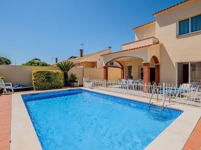 Chalet en alquiler en l'Escala, Girona