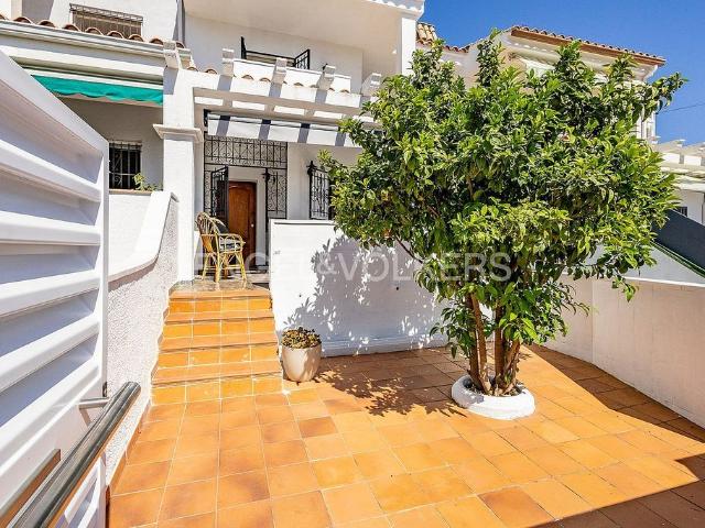 Chalet en alquiler en Cunit, Tarragona