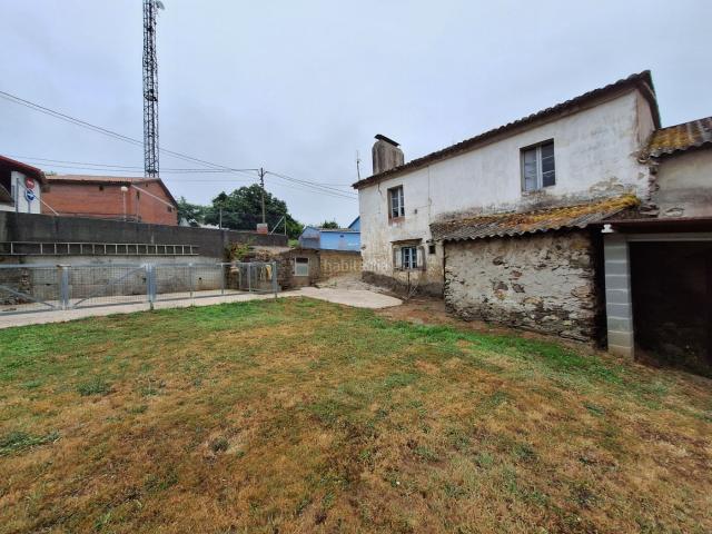 Chalet en venta en Abegondo, A Coruña