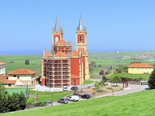 Chalet en venta en Fresnedo, Alfoz De Lloredo