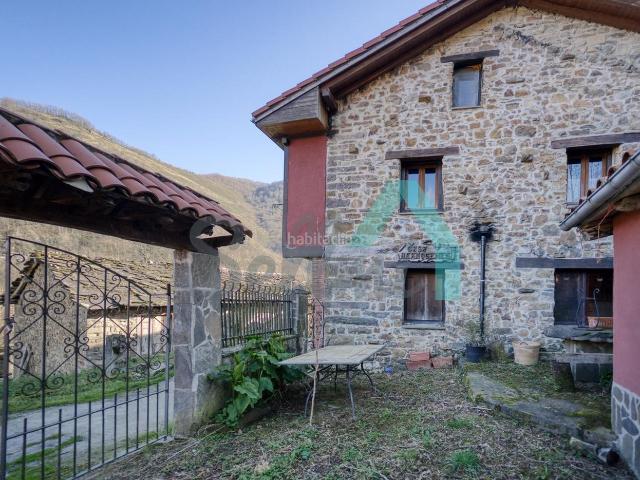 Chalet en venta en Aller, Asturias