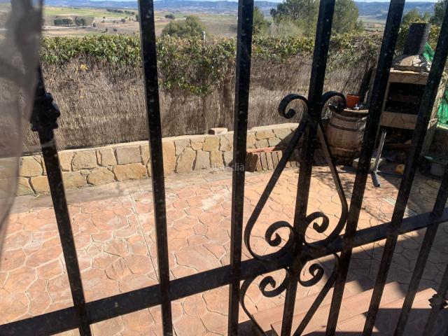Villa en venta en Almoguera