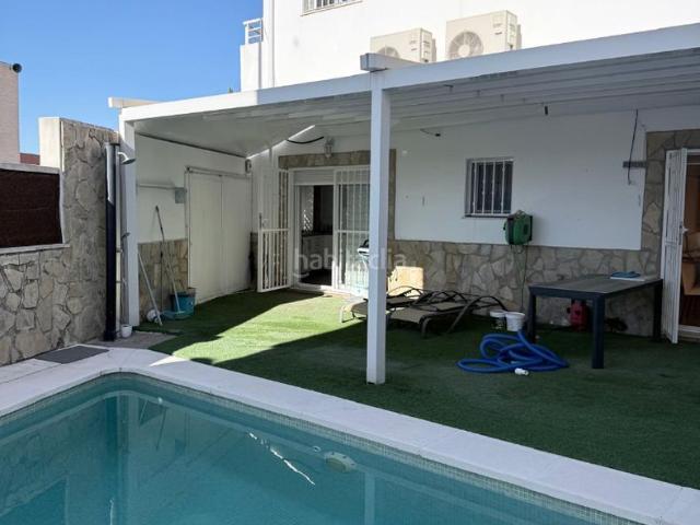 Chalet en venta en Almoines, València / Valencia