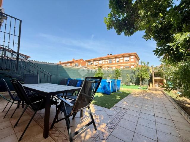 Chalet en venta en Alovera, Castilla-La Mancha