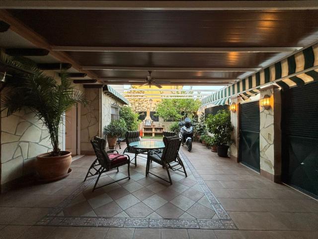 Chalet en venta en Antequera, Andalucía