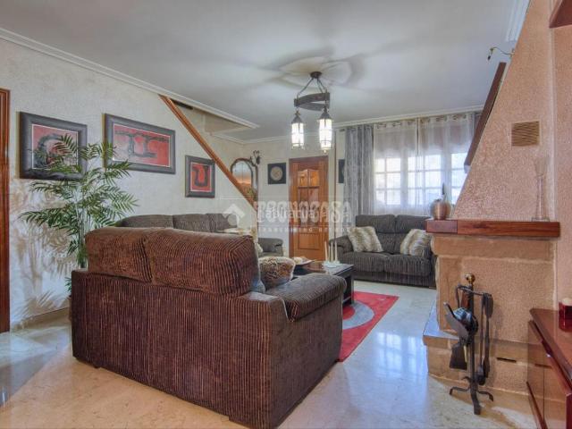 Villa en venta en Arroyo De La Encomienda, Arroyo