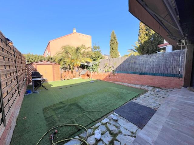Villa en venta en Arroyomolinos, Ciudad Jardín