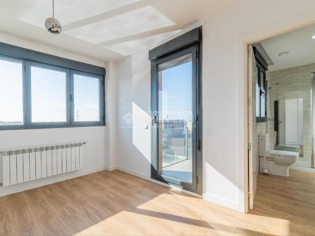 Chalet en venta en Arroyomolinos, Madrid