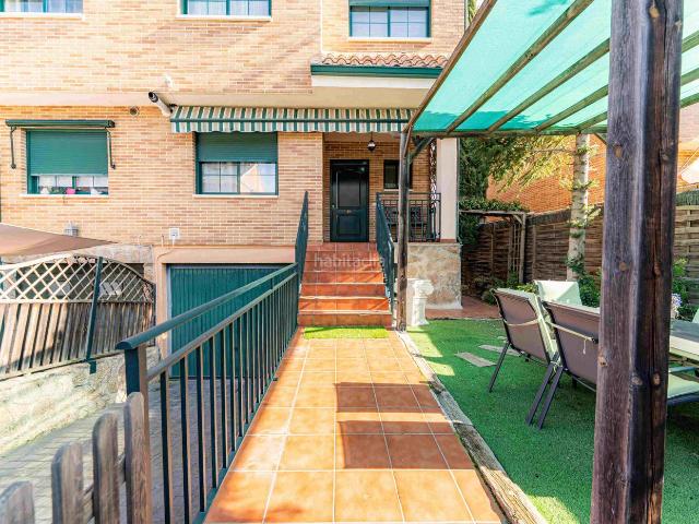 Chalet en venta en Arroyomolinos, Madrid