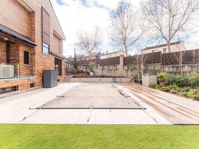 Chalet en venta en Arroyomolinos, Madrid