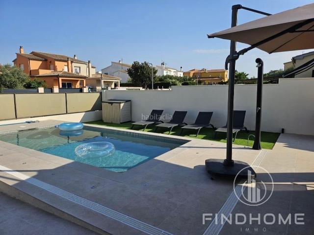 Chalet en venta en Mas Pau, Alt Empordà