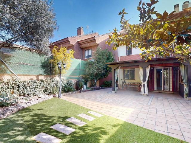 Villa en venta en Azuqueca De Henares