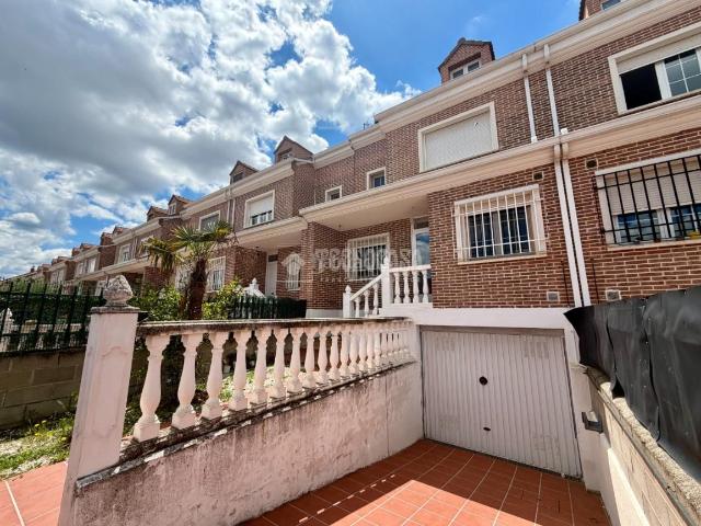 Chalet en venta en Azuqueca De Henares, Castilla-La Mancha