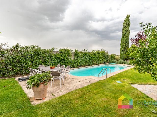 Chalet en venta en Bargas, Castilla-La Mancha