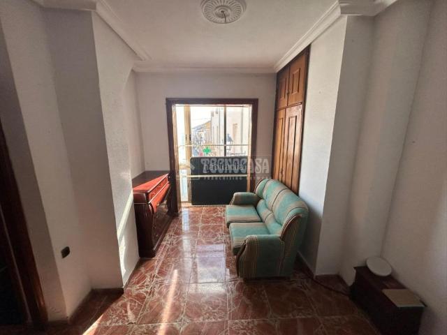 Villa en venta en Begíjar