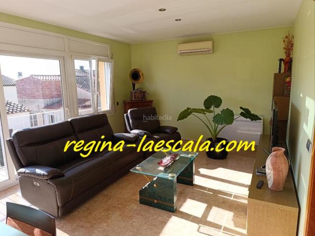 Villa en venta en Bellcaire D'empordà