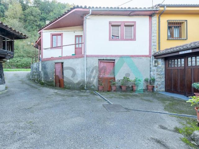 Chalet en venta en Belmonte De Miranda, Tabláu
