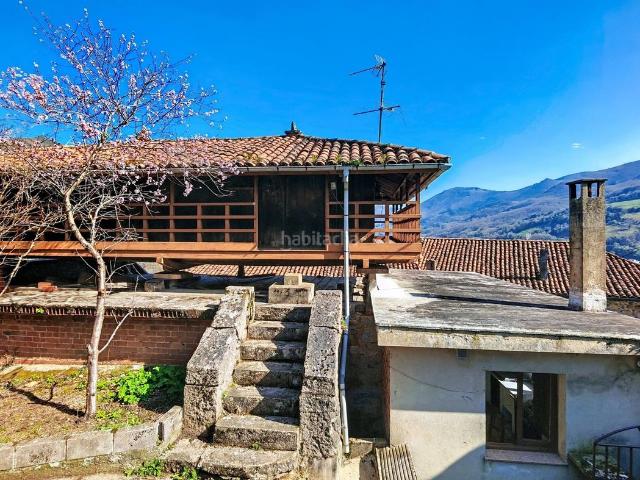 Chalet en venta en Belmonte De Miranda, Asturias