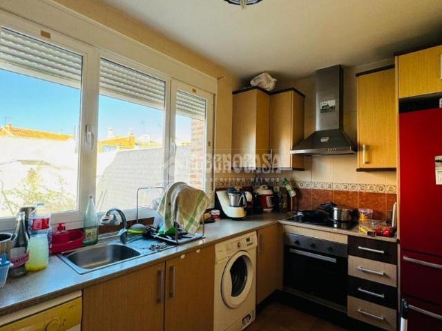 Chalet en venta en Burguillos De Toledo, Castilla-La Mancha