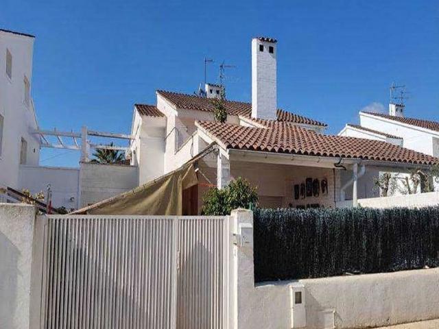 Chalet en venta en Vilafortuny, Baix Camp