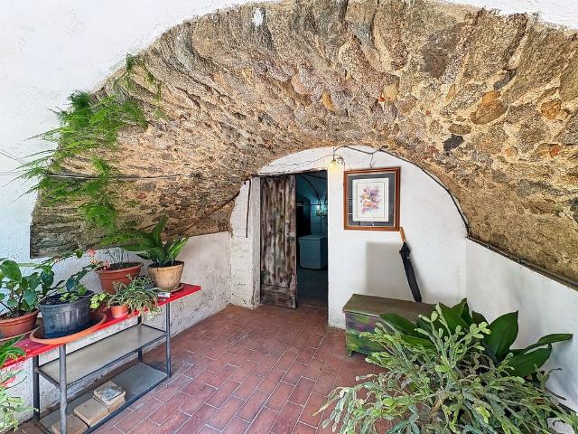 Chalet en venta en Alt Empordà, Catalunya