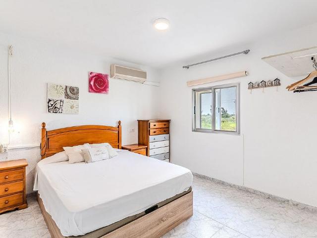 Chalet en venta en el Poblenou del Delta, Montsià