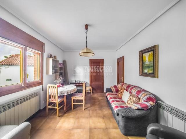 Chalet en venta en Campo Real, Madrid