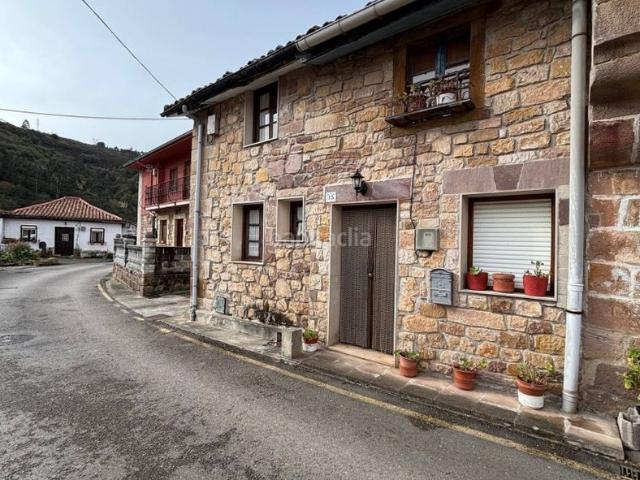 Chalet en venta en Cartes, Cantabria