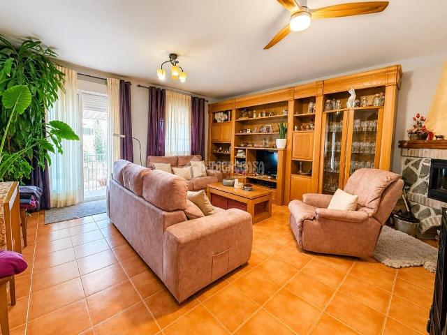 Chalet en venta en Casarrubuelos, Madrid