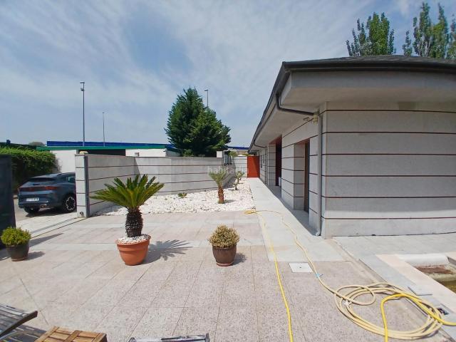 Villa en venta en Collado Villalba, La Estación
