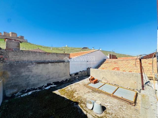 Chalet en venta en Consuegra, Castilla-La Mancha