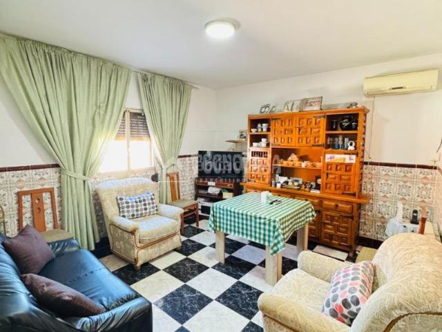 Chalet en venta en Consuegra, Castilla-La Mancha