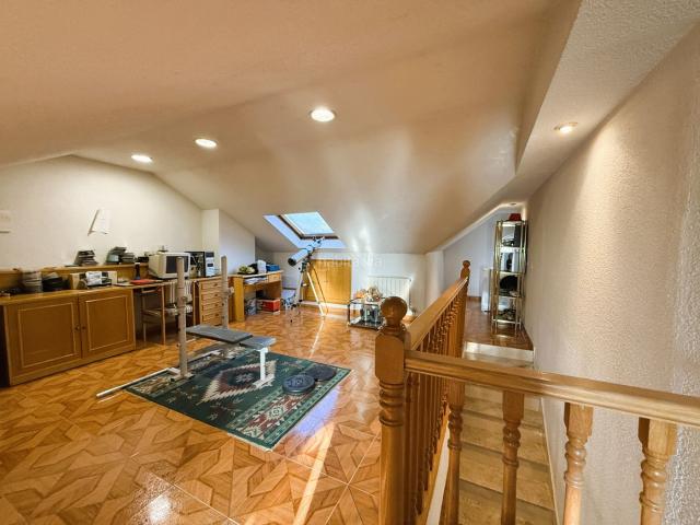 Chalet en venta en Coslada, Madrid