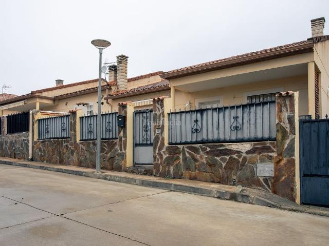 Chalet en venta en Espinosa De Henares, Castilla-La Mancha