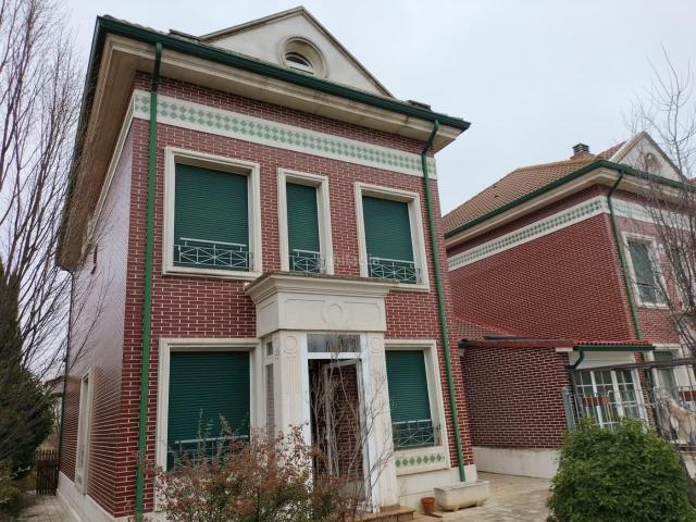 Chalet en venta en Grijota, Castilla y León