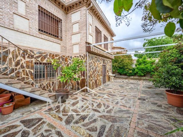 Villa en venta en Guadamur
