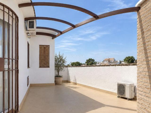 Chalet en venta en Guillena, Sevilla