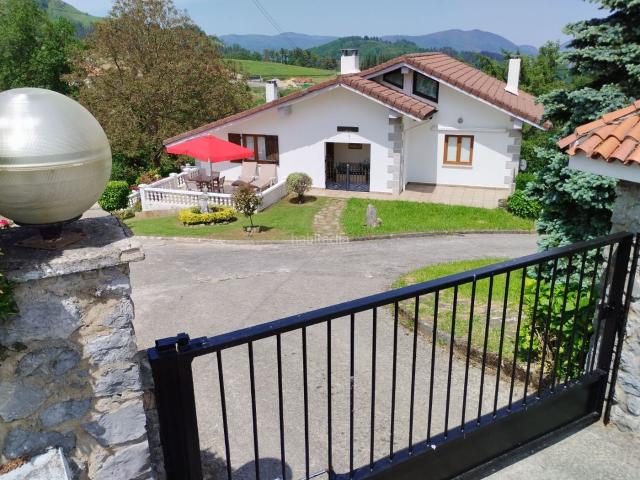 Chalet en venta en Hernialde, Guipúzcoa