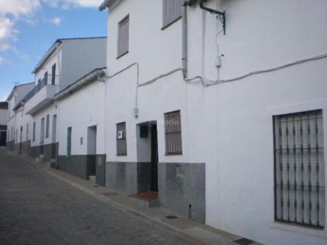 Villa en venta en Higuera De La Sierra