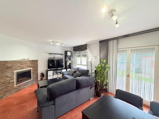 Chalet en venta en Hontanares De Eresma, Castilla y León