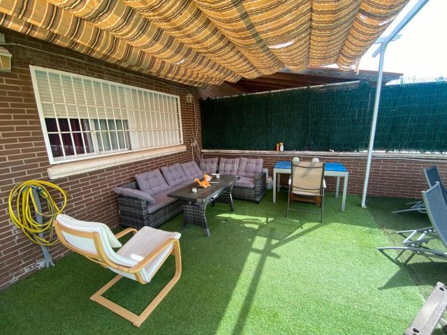 Villa en venta en Humanes De Madrid