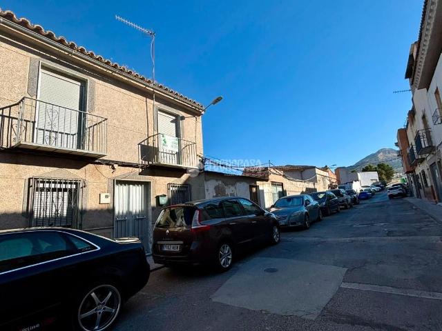 Chalet en venta en Jódar, Jaén