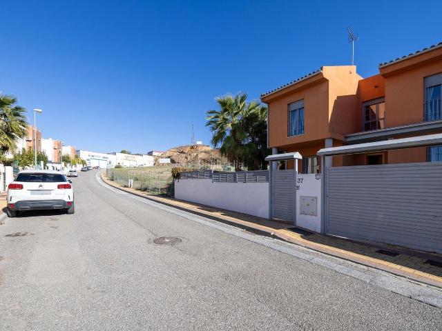Chalet en venta en Comarca de Los Montes, Andalucía